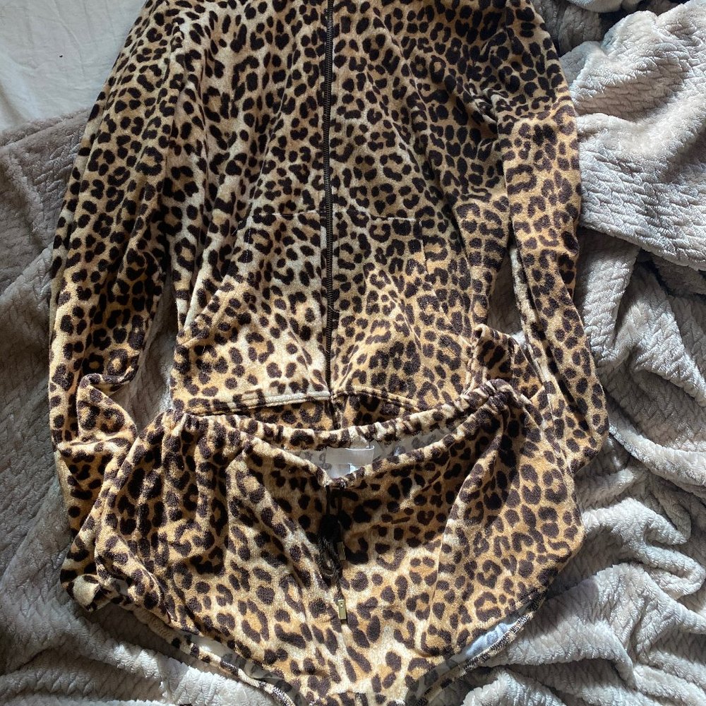 Elizabeth Hurley Shorts and Jacket